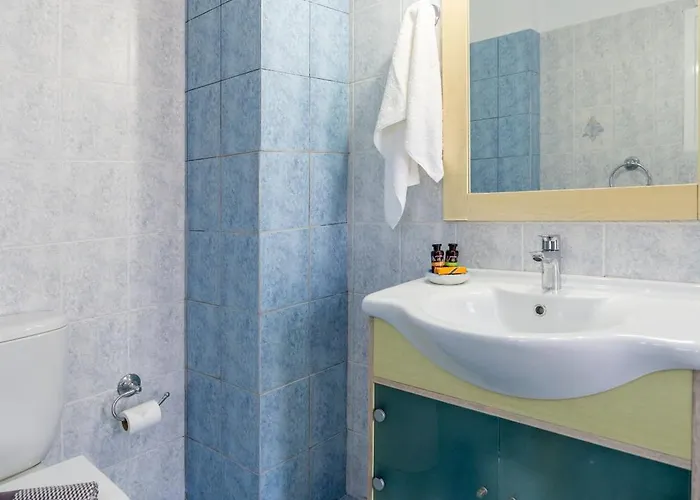 West Point House بيت للعطل *